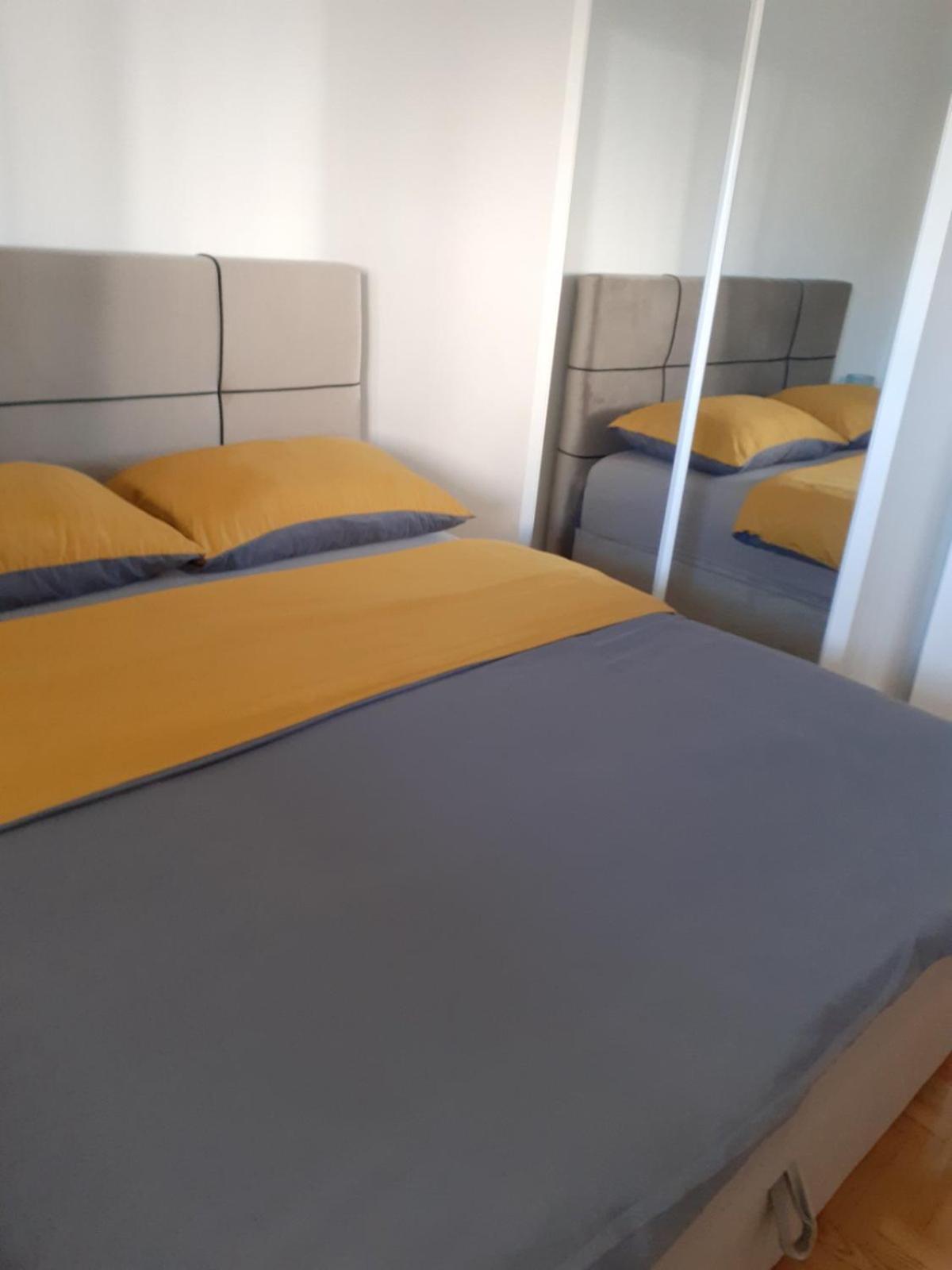 Apartman Pontis Okrug Gornji Трогир Екстериор снимка